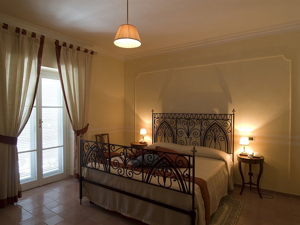 Hotel Santavenere 5*